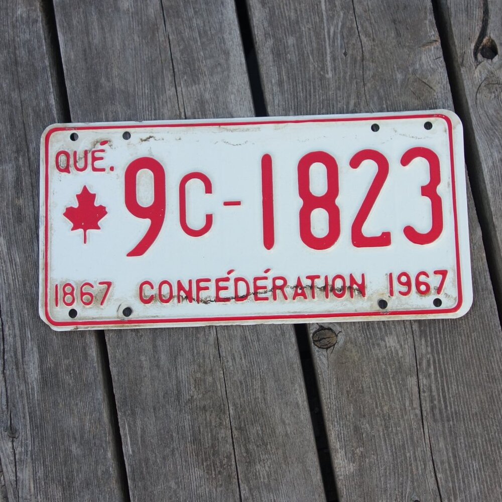Vintage 1867 Confederation 1967 Quebec License Plate